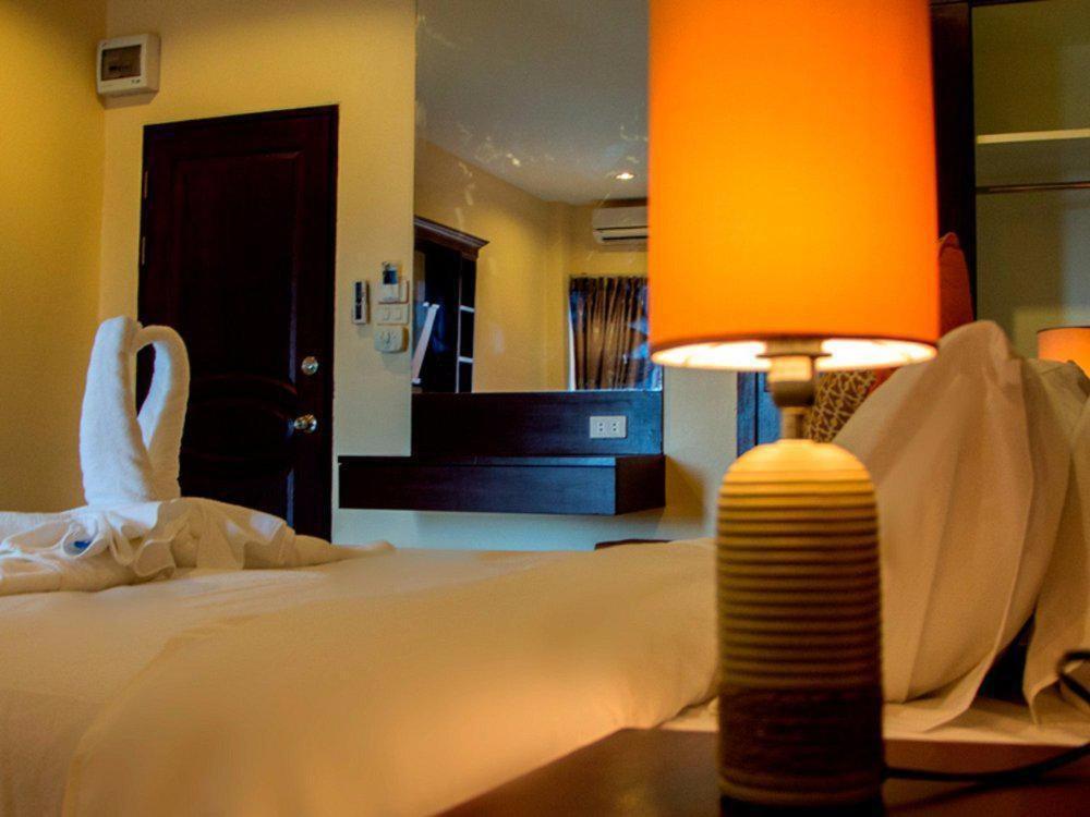 Lucky Inn Residency Патая Екстериор снимка